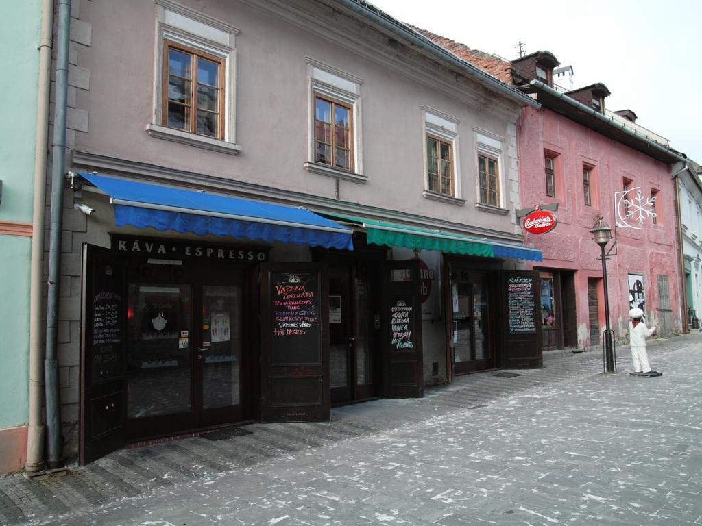 Apartments And Suites Kremnica Exterior foto